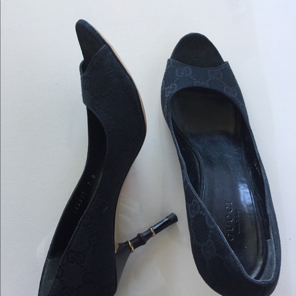 Authentic Women’s Gucci open toe heels size 37 - Picture 3 of 8